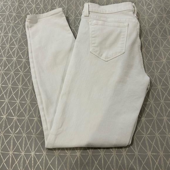 Jeans - Picture 3 of 4